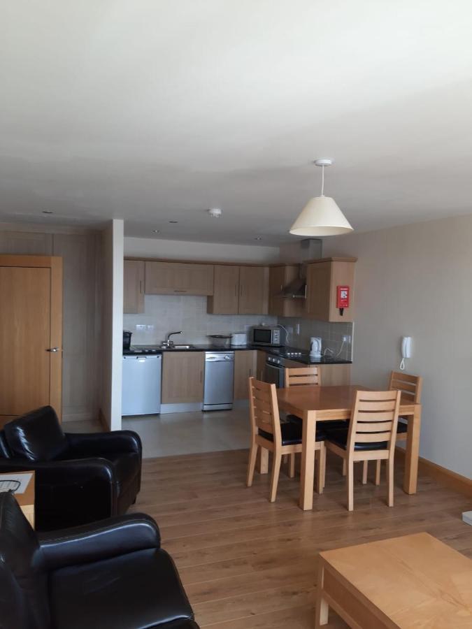 Lila Lake Isle Luxury Aparthotel Sligo Extérieur photo